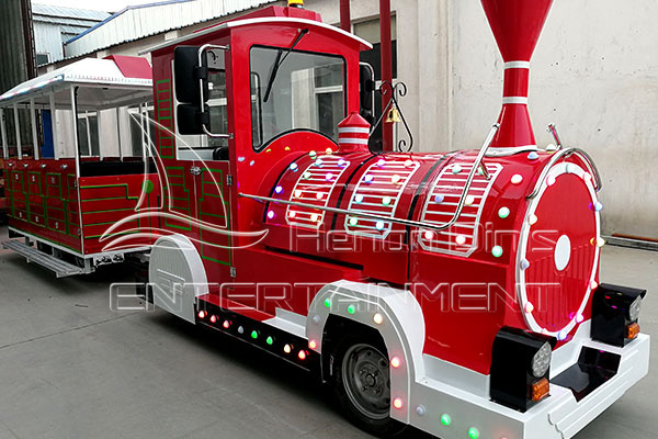 Electric Christmas Train Rides for Families