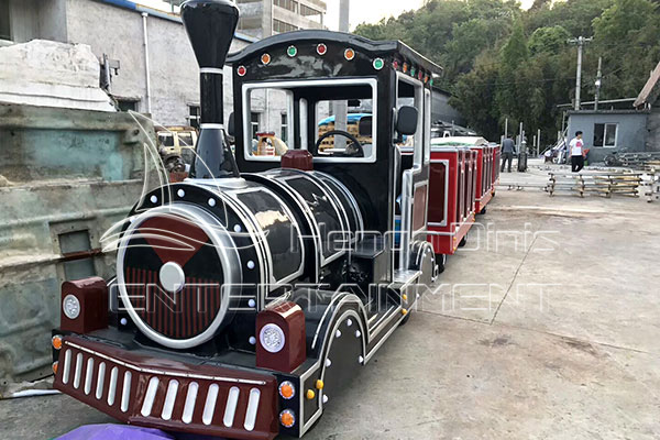 electric trackless train