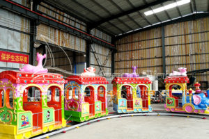 Train rides for families Dinis | Free design | Train trip|4 meaningful ...