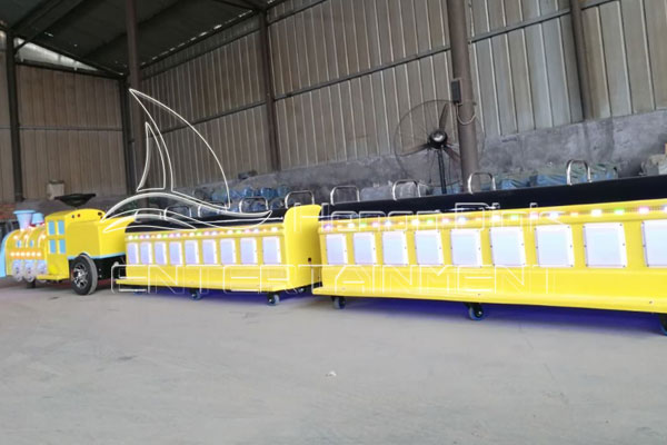 Newly Manufactured Trackless Train Child Can Ride