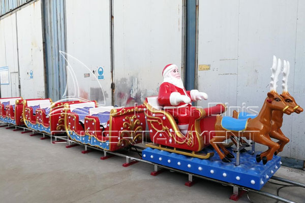 Reindeer Christmas Train Track Rides